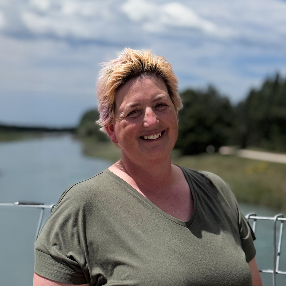 Website profile pictures Nicola Frank